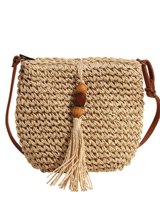 Borsa a tracolla in paglia con lunghe nappe, perle di legno e cinturino in pelle