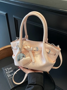 Bolso Saco Minimalista de Cuero PU para Mujer Plisado Con Asa y Correa Desmontable Colgante Corazón Bolso de Mano Moda