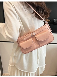 Sac sous le bras en cuir PU rose avec doubles poches avant et bandoulière réglable