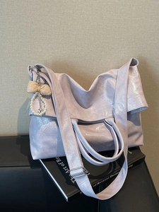Retro light purple wrinkled faux leather tote bag with elegant bow pearl pendant charm