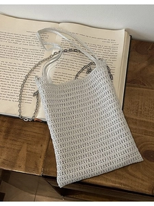 Women Knitted Woven Crossbody Bag Small Crochet Mobile Phone Pouch Metal Chain Strap Casual Beach Vacation Shoulder Bag