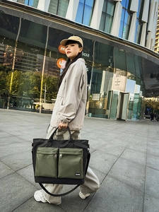 Large Capacity Nylon Tote Bag For Women Water Resistant Travel Crossbody Handbag With Multi Pockets Utility Style Shoulder Bag