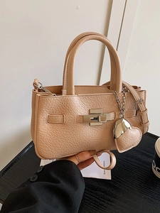 Women Lychee Texture PU Leather Bucket Bag Fashion Crossbody Bag With Metal Twist Lock And Heart Charm Chic Daily Handbag