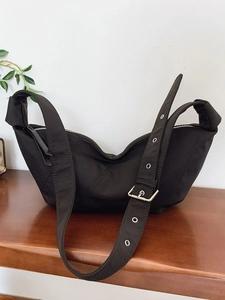 Women's Vintage Large Capacity Pleated Hobo Bag Korean Style Cloth Crossbody Shoulder Bag Casual Commuter Dumpling Bag