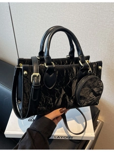 Sac à Main Fourre-tout Plissé en PU pour Femme Et Porte-monnaie Rond Sac à Bandoulière Minimaliste Texturé Métallique