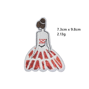 Patch ricamata con ragazza di paillettes per decorazione abbigliamento DIY 7.3x9.8cm