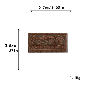 Etiqueta bordada ropa 6,7x3,5cm Custom 35 Classic Collection parche textil tela