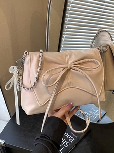 Women Fashion Bow Square Crossbody Bag PU Leather Small Shoulder Bag With Chain Strap Trendy Bow Messenger Bag For Daily Dating