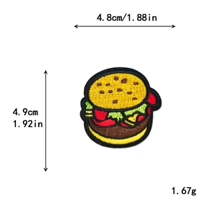 Écusson brodé hamburger pour déco DIY, dimensions 4,8 cm de large sur 4,9 cm de haut