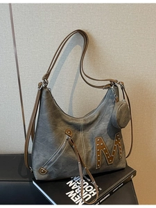 Women Vintage Large Capacity Tote Bag With M Letter Rivet Fashion Hobo Shoulder Crossbody Bag With Small Coin Purse Set
