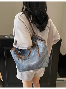 Retro large capacity tote bag in blue-gray canvas with brown adjustable leather straps