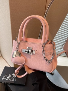 Fashion Women PU Leather Bucket Bag Chain Strap Heart Charm Lychee Grain Small Crossbody Handbag For Daily Work