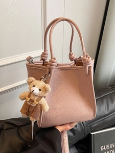 Fashion Women PU Leather Bucket Bag Litchi Texture Handbag Crossbody Shoulder Bag With Knot Handle And Bear Charm Versatile