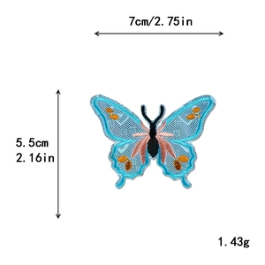 Écusson papillon brodé dégradé avec base en mesh bleu et paillettes pour décorations DIY