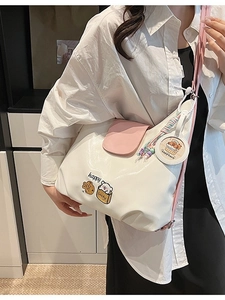Sac à bandoulière chic blanc et rose avec écussons de dessins animés pour le quotidien