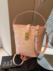 Women Fashion PU Leather Bear Embossed Bucket Bag Cute Heart Bow Handbag With Golden Metal Swivel Lock Crossbody Bag Gift