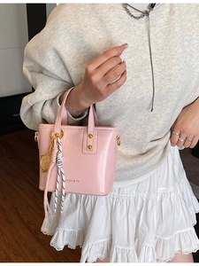 Women Shiny PU Leather Shoulder Bag Trendy Mini Bucket Handbag With Tennis Racket Charm Scarf Decoration Casual Crossbody Purse