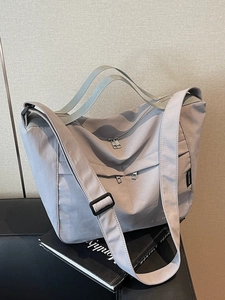 Large capacity casual lavender tote bag with adjustable strap for daily commute