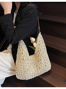 Borsa da spiaggia a righe in paglia intrecciata a mano con fodera bianca e capiente