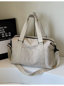 Large capacity cream white travel tote bag with adjustable shoulder straps for fitness