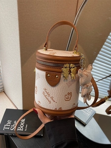 Women Vintage Cylindrical Bucket Bag PU Leather Teddy Bear Printed Crossbody Handbag With Bear Charm For Daily Travel