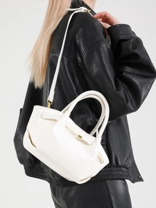 Sac moto minimaliste en cuir PU blanc avec poignée supérieure et bandoulière amovible