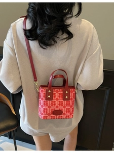 Elegant red Chinese wedding handbag with traditional double happiness jacquard patterns