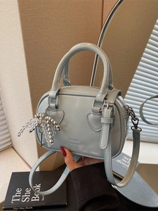Women Chic PU Leather Heart Shaped Shoulder Bag Sweet Boston Pillow Handbag With Bead Charm Detachable Strap Minimalist Crossbody Bag