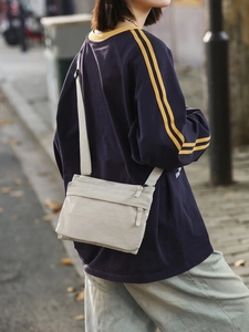 Minimalist Nylon Crossbody Bag Lightweight Small Square Shoulder Bag For Women Men Casual Waterproof Daily Travel Messenger Bag