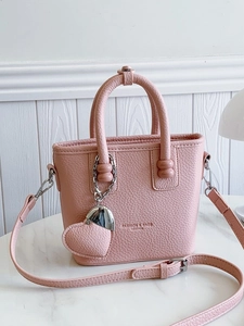 Damen Mode Litschitextur PU-Leder Beuteltasche Minimalistische Umhängetasche Mit Herzanhänger Für Den Täglichen Gebrauch