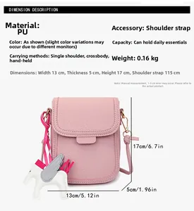 Tableau des tailles détaillé pour le petit sac à bandoulière rose en cuir PU avec breloque