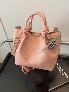 Women Bucket Bag Lychee Pattern PU Leather Handbag Crossbody Bag With Bead Pendant Knotted Handle Stylish Small Tote Purse