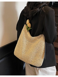 Straw hollow large capacity shoulder bag for women beach style elegant woven tote