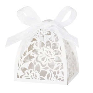 Laser Cut Floral Candy Boxes Hollow Out Artificial Pearl Paper Gift Box With Ribbon For Wedding Party Favor Packaging