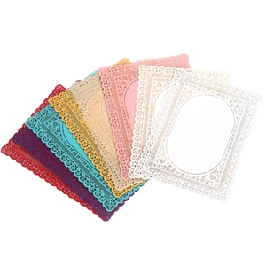 Set di cornici in carta pizzo colorate tagliate al laser per scrapbooking e inviti nozze