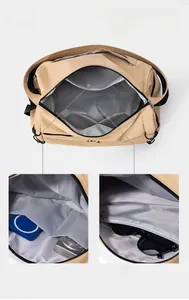 Détails de l'intérieur du grand sac de voyage avec compartiments dédiés et zippés