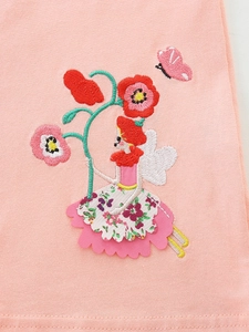 Robe rose pour fille avec broderie de fée des fleurs exquise et détails en maille fine