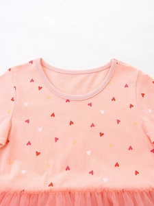 Abito da principessa rosa per bambine con cuori stampati e gonna in tulle e cotone