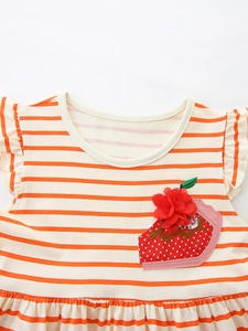Ärmelloses gestreiftes Mädchenkleid in Orange mit 3D-Blumenstickerei und Rüschen