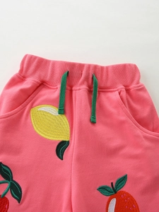 Short rose en coton pour filles avec broderie fruits et cordon de serrage vert