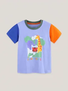 Kinder Safari Friends Grafik-T-Shirt mit bunten Kontrastärmeln in Pastellfarben
