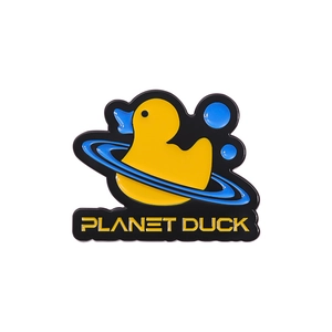 Épingle en émail de canard jaune avec anneau de planète bleue et texte Planet Duck
