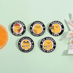 Humorous Cartoon Yellow Duck Enamel Pin Creative Alloy Animal Brooch Funny Meme Lapel Pin For Backpack Clothing Accessories