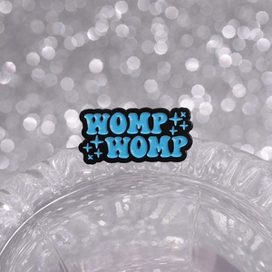 Broche en émail bleu WOMP WOMP avec étoiles pour vestes, insigne de revers tendance