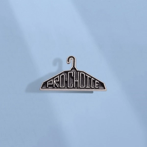 Pro-Choice Hanger Shape Enamel Brooch Alloy Slogan Lapel Pin Black Silver Lettering Badge For Clothes Backpack Unisex Jewelry