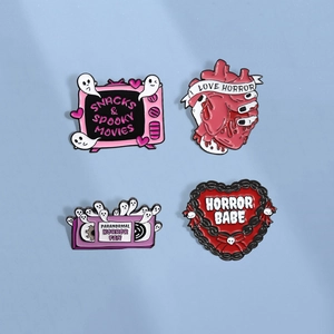 Halloween Enamel Pin Set Cartoon Horror Heart TV VHS Tape Alloy Brooch Badge For Backpack Clothing Accessory Decor