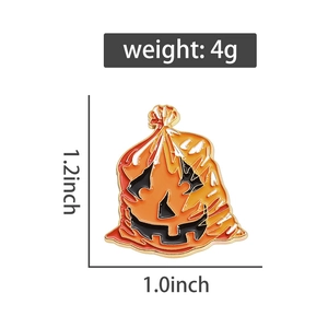 Halloween pumpkin smile enamel pin badge with dimensions 1.2x1.0 inch and 4g weight detail