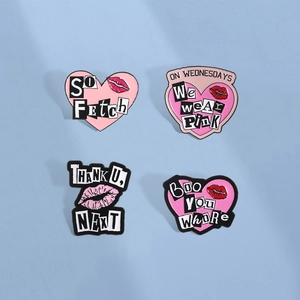 Broche en Émail Rose Sweet Cool Motif Cœur Lèvres Badge en Alliage pour Vêtements Sacs Vestes Femme Accessoire Pop Art Y2K