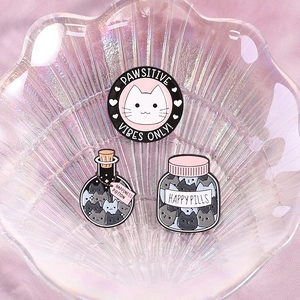 Lot de 3 épingles en émail rose motif chat avec Pawsitive Vibes et Happiness Potion
