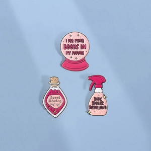 Creative Alloy Enamel Brooch Pin Set Pink Bottle Crystal Ball Design Decorative Lapel Pin For Book Lovers Daily Fashion
